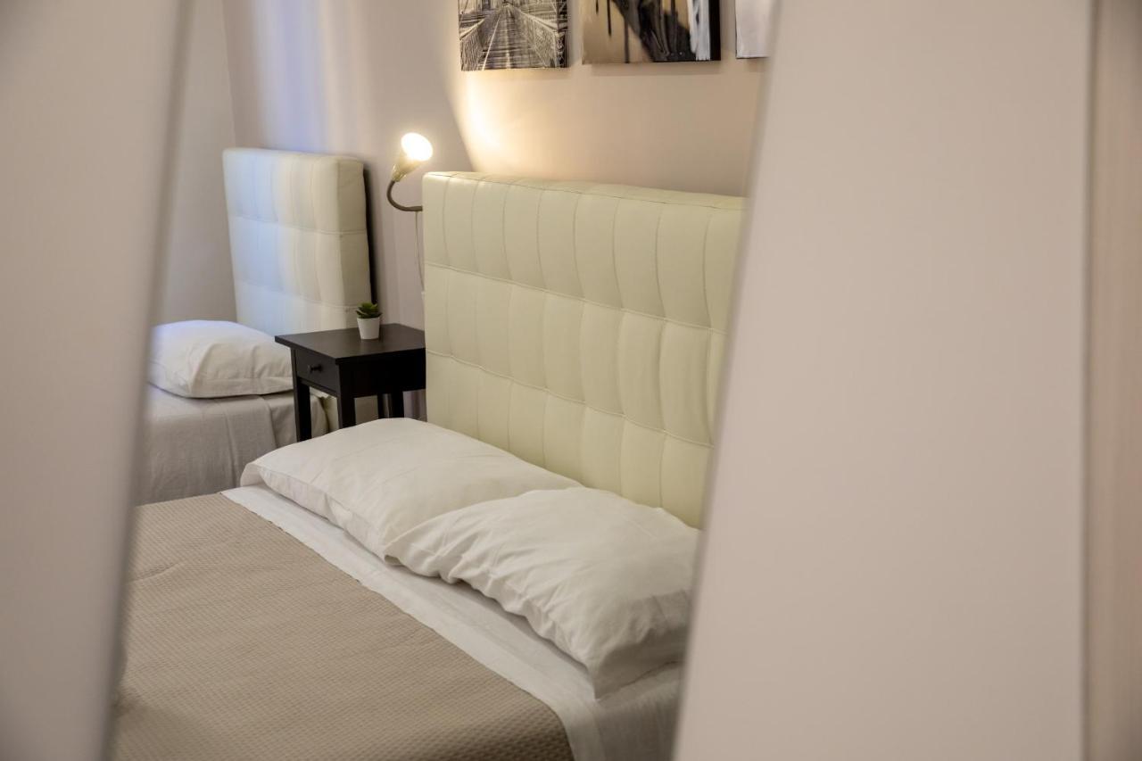 B&B Zio Luciano อาโวลา ภายนอก รูปภาพ